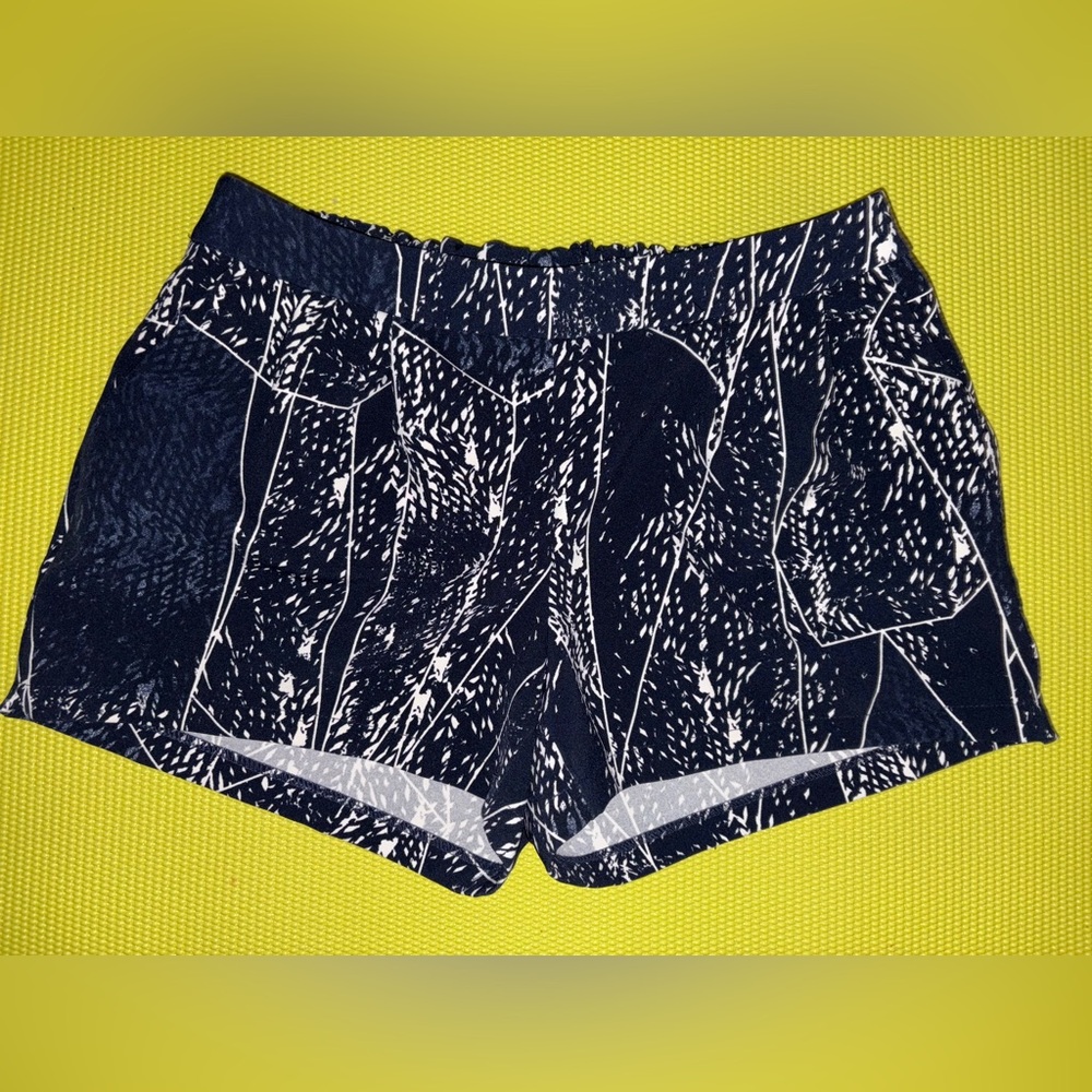 Mossimo Blue and White Dress Shorts with Distinctive Pattern
